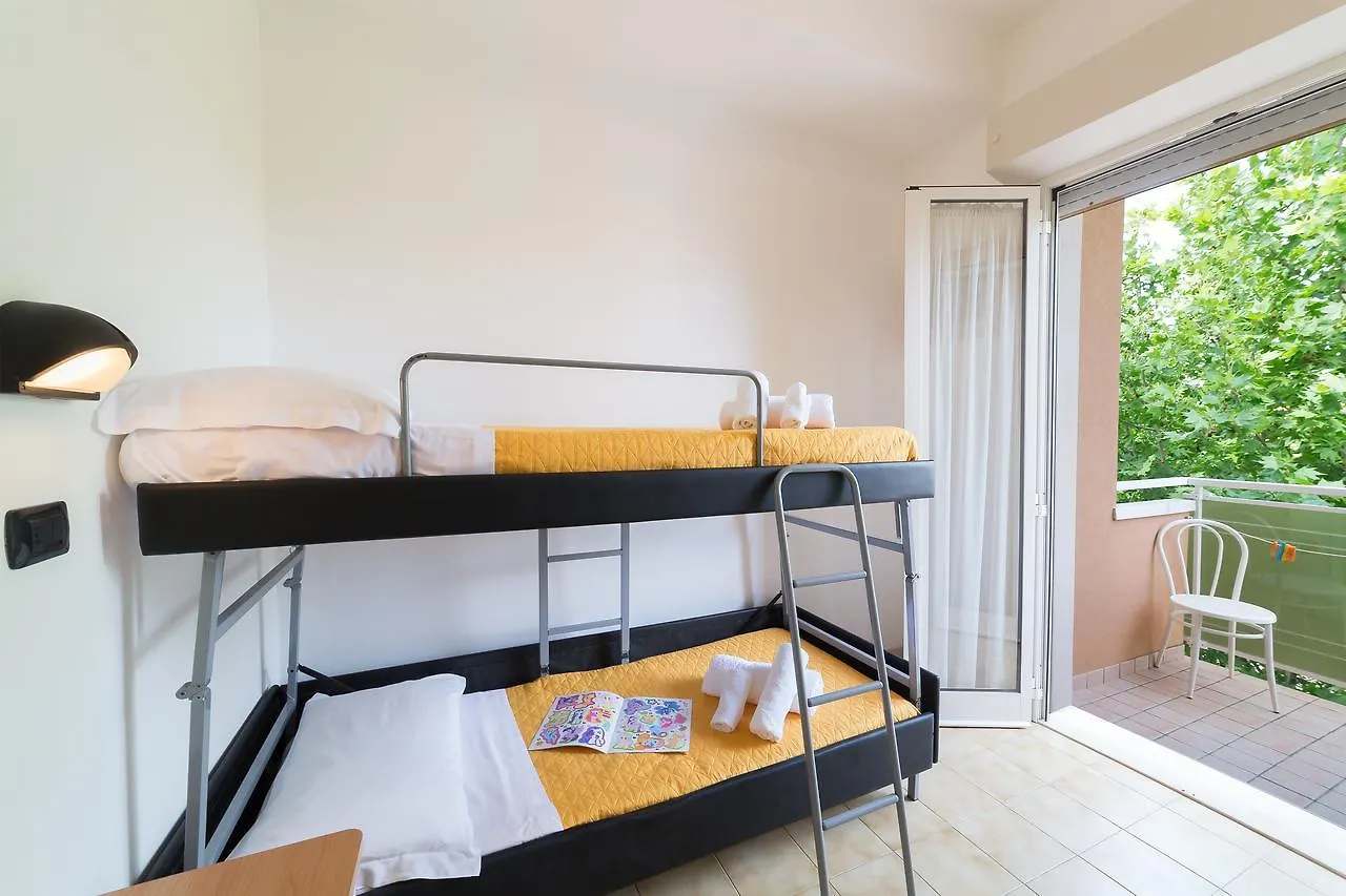 מיסאנו אדריאטיקו Hotel Garisenda מיסאנו אדריאטיקו